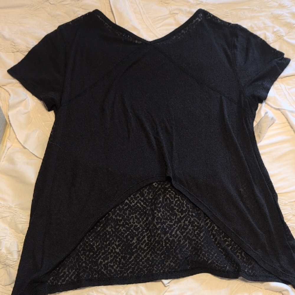 lululemon athletica Black Short Sleeve Tee